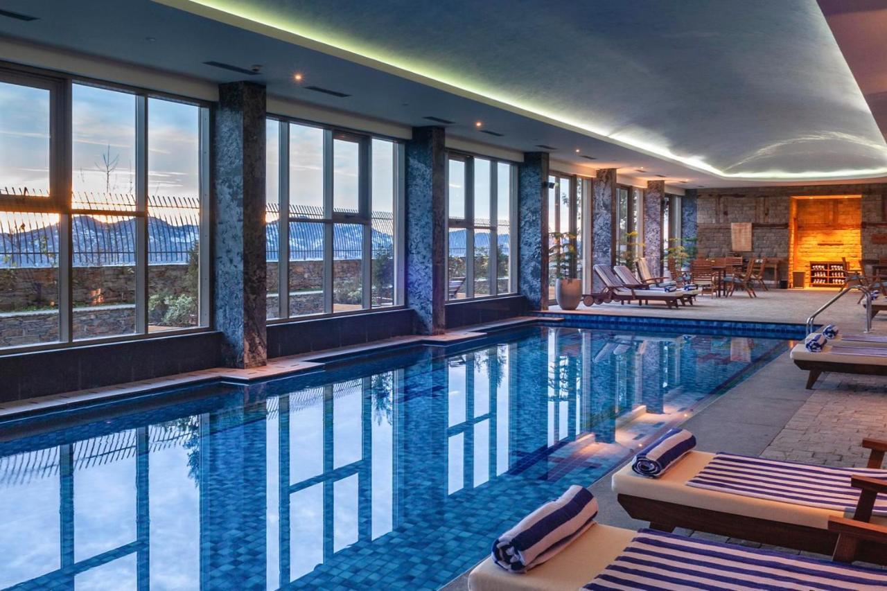 Taj Theog Resort & Spa شيملا المظهر الخارجي الصورة