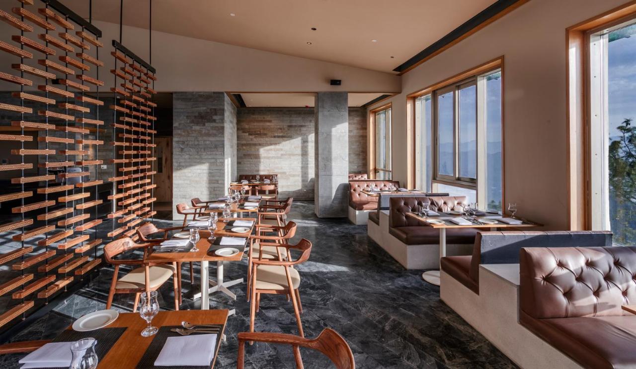 Taj Theog Resort & Spa شيملا المظهر الخارجي الصورة